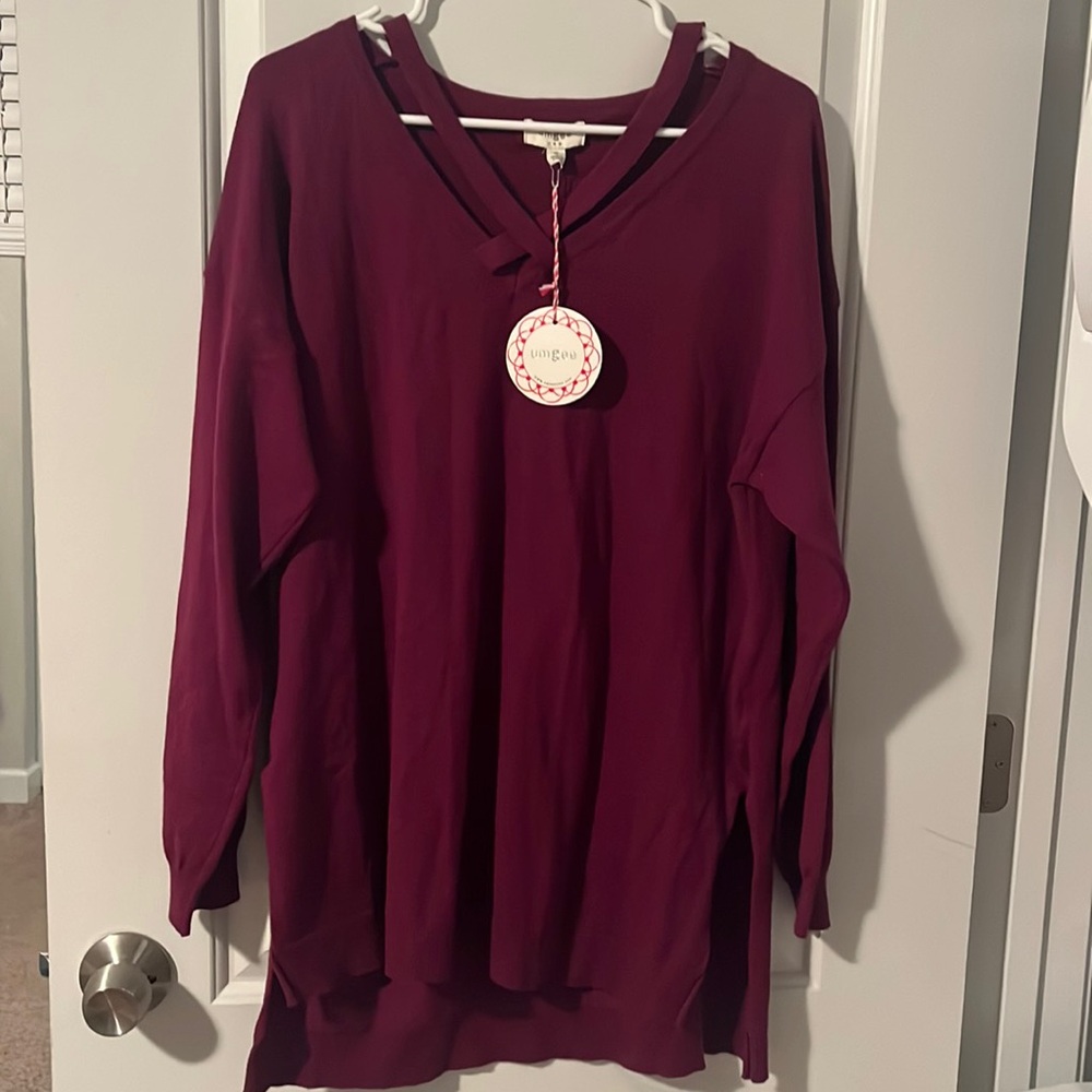 NWT umgee sweater